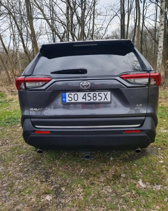 Toyota RAV4 cena 121000 przebieg: 61500, rok produkcji 2020 z Sosnowiec małe 436